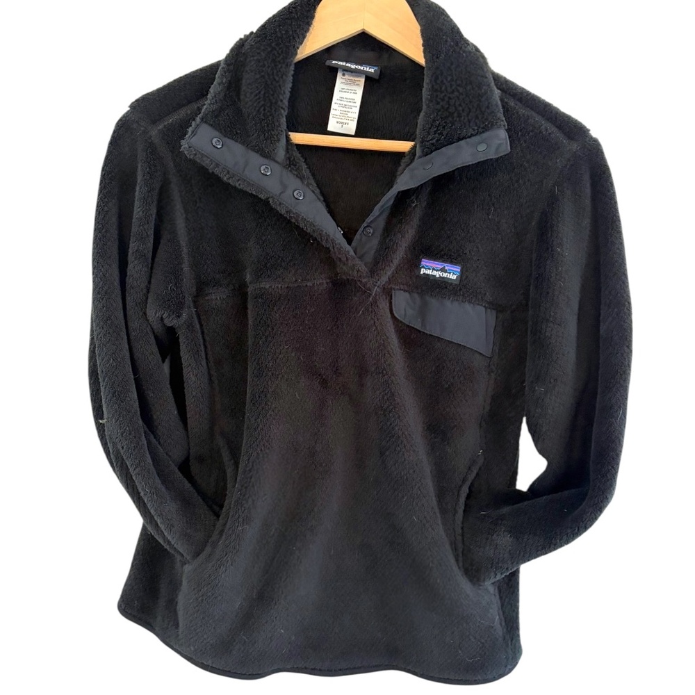Patagonia Women's Re-Tool Snap-T Fleece Pullover | Black | Small